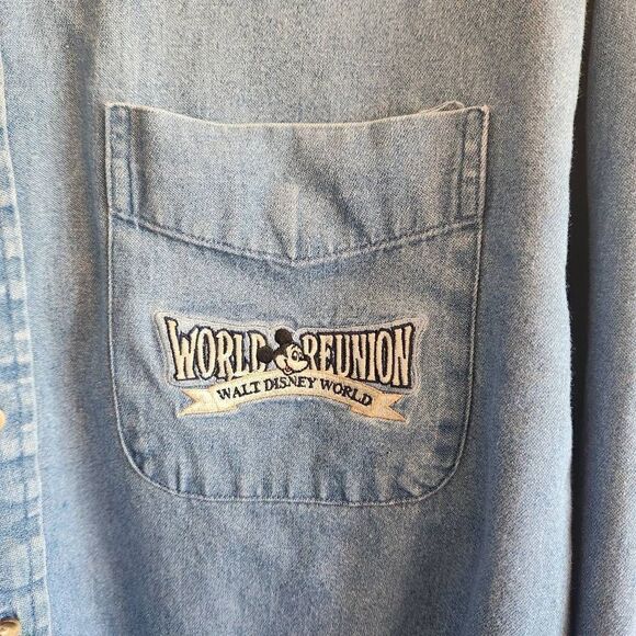 Disney World Vintage Mickey. INC Men's Denim Button Front Shirt Size Large - Picture 4 of 4